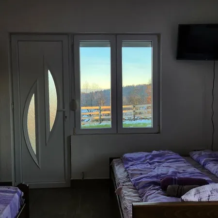 Kuca Sa Lepim Pogledom - Porodica Colovic *