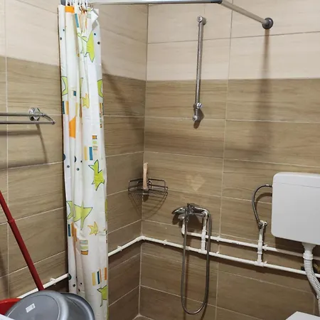 Kuca Sa Lepim Pogledom - Porodica Colovic * Rudno