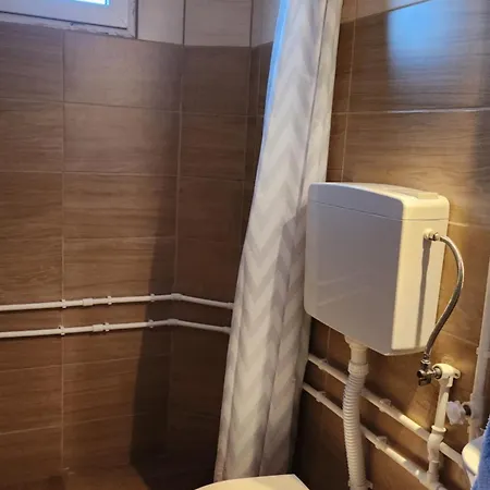 Apartment Kuca Sa Lepim Pogledom - Porodica Colovic *
