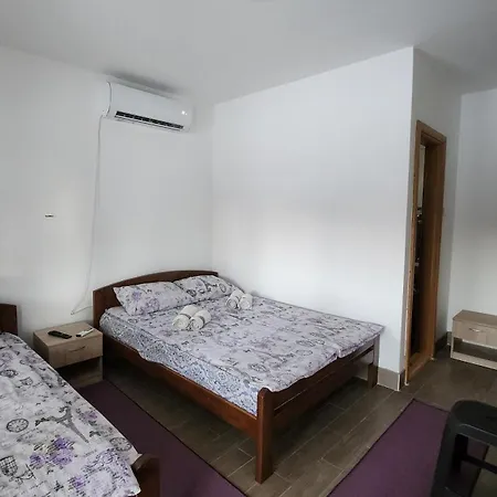 Kuca Sa Lepim Pogledom - Porodica Colovic Rudno