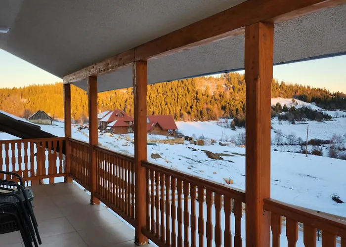 아파트 Kuca Sa Lepim Pogledom - Porodica Colovic *