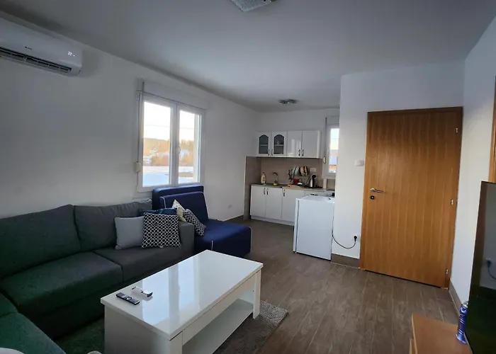 아파트 Kuca Sa Lepim Pogledom - Porodica Colovic